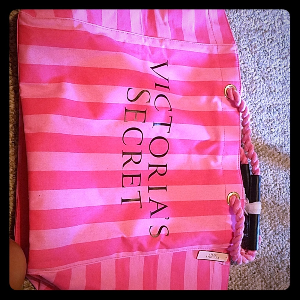 Pink vs bag